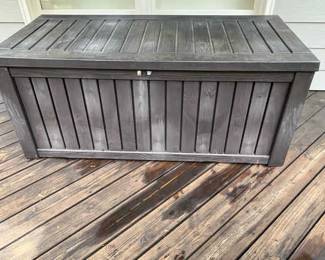 Keter Deck Box