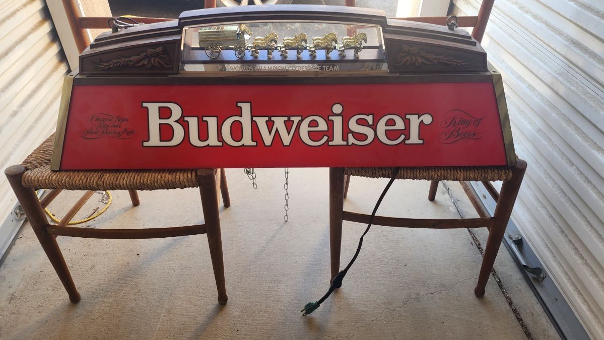 Budweiser sign 2 Full