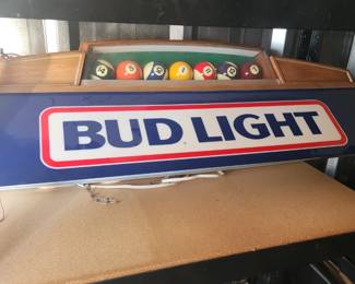 Budlight Front