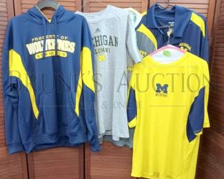 UNIVERSITY OF MICHIGAN COLLEGIATE APPARREL