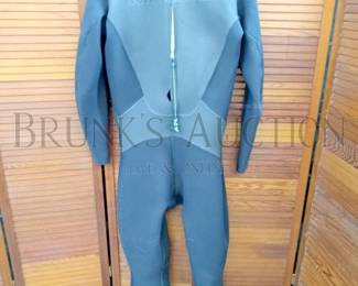RIP CURL WETSUIT