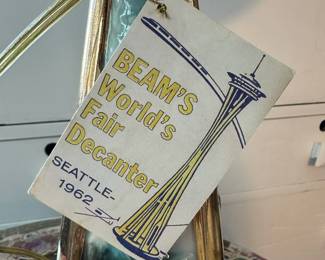 1962 World's Fair Century 21 Seattle Space Needle Jim Beam Whiskey Decanter Table Lamp