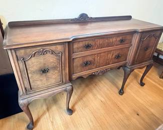 Queen Anne Style Buffet