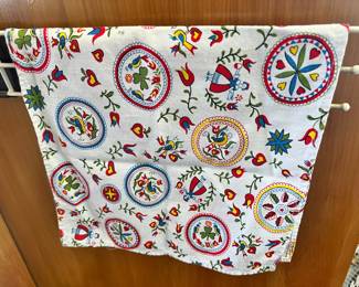 Pennsylvania Dutch Print Tea Towel