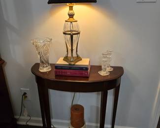 Bombay table and lamp