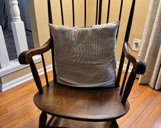 Rocking chair