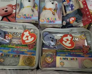 Beanie Baby club collectible official merch bag.