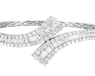 5.8 CT Diamond Bangle Bracelet