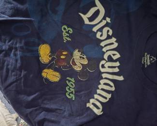 DISNEYLAND TSHIRT