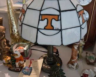 #107 Tiffany Style Tennessee Lamp - 17" Tall $100.00