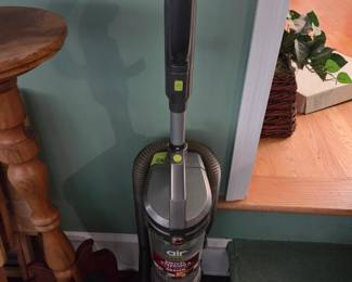 #104 Hoover Air-lite Vacuum $35.00