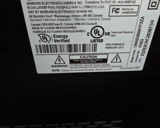 #124 Samsung 55" Flatscreen TV w/Remote - 3D $175.00