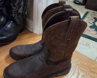 #97 Ariat Ground Breaker Men's Work Boots 10.5 $40.00