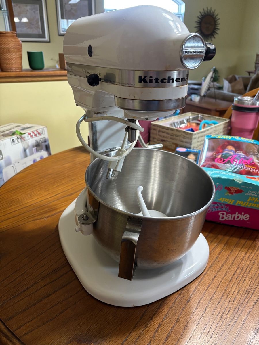 Kitchen aid mixer
