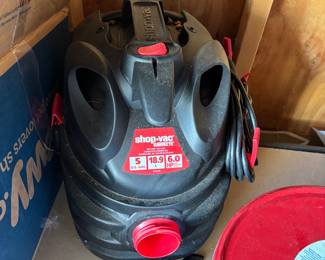 shop vac like new