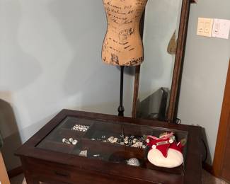 showcase coffee table