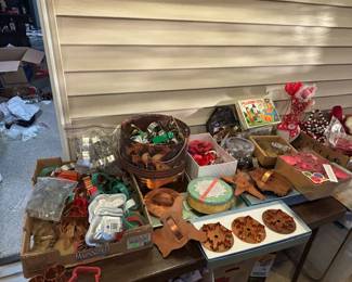 Tons of nice cookie cutters. Martha Stewart and other brands. 