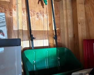scotts spreader