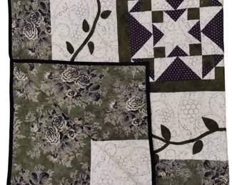 Throw Quilt Hand Appliqued Purple Green Grapes