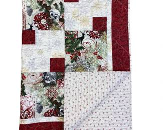 Quilt Machine Stitched Christmas Winter