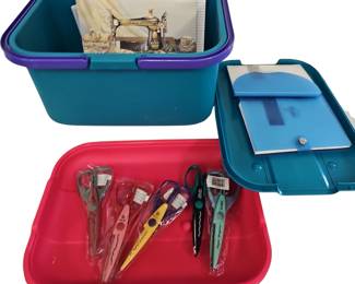 Eagle Craft Tote + Border Scissors Note Pads