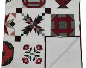 Quilt Machine Stitched Christmas Red Green White