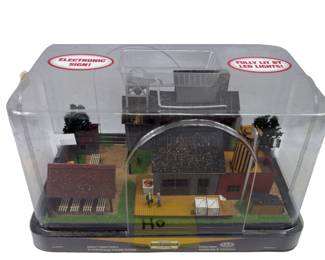 Scenery Menards Gold Line Dakota Cabinet Factory Lights 279-5002