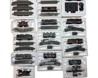 G Thomas Kinkade Christmas Express Set With Track Power