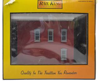 O27 Scenery Building Rail King Corner Drug Store Red Gray 9012