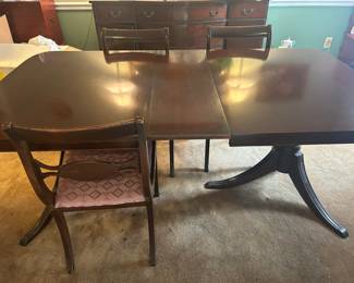 Table with 5 chairs 