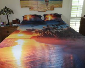 Sherwood , queen size adjustable bed with sunset sheet set.