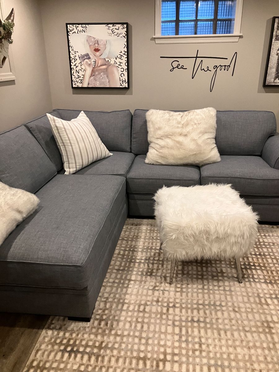 Grey sectional great condition