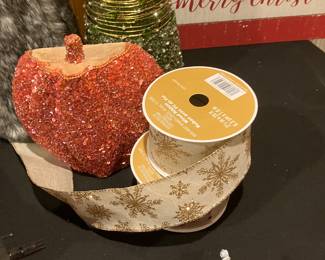 Holiday items