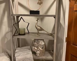 Afghan, Rusty shelves and decorative items