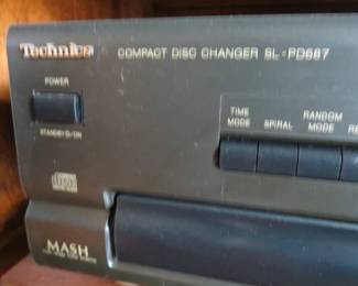 Technics SL-PD687 MASH 5 Disc CD Changer Carousel Rotary Compact Disc Player