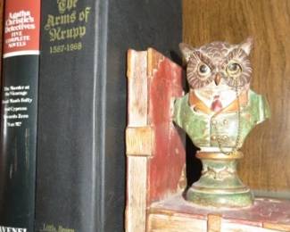 Gentleman Owl Bookends