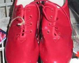 Ladies Red Tap Shoes Size 10