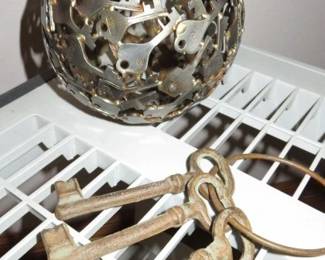 Vintage MCM Welded Key Sphere Ball Orb