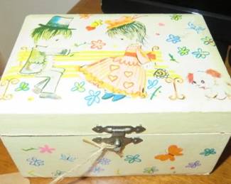 Vintage Twirling Ballerina Jewelry Box