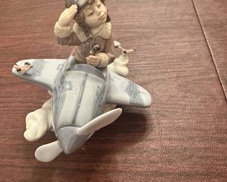 #86 - $120 - Lladro Over the Clouds