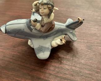 #86 - $120 - Lladro Over the Clouds