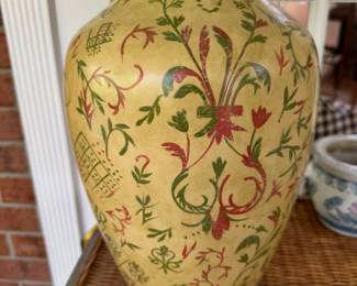 #72 - $58 - Yellow lamp 32"H