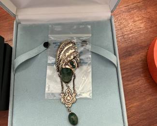 $180 - Vintage Aztec Tribal Jade sterling silver dangling brooch pin signed J.P Mexico. (most likely J. Perez 1960's-1970's, his mark represent high quality crafstmanship)