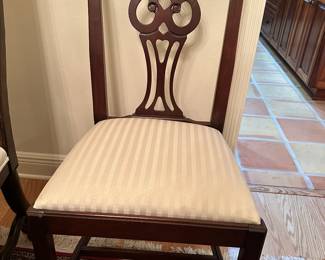 #13 - $1,450 -Lexington Double pedestal dining table 8'7"L (5'6"without the 2 leaves) x44Wx31H and Six chairs Chippendale style 38Hx19W