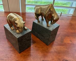 #37 - $44 - Bookends bull & bear lawyers on marble 8x5