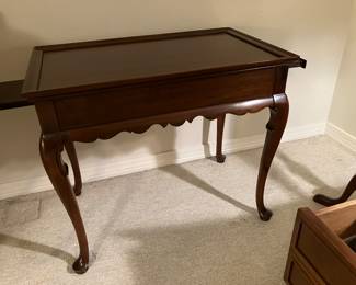 #24 - $180 - Mahogany Tea Table - Ethan Allen with 2 Pull Out Trays 30 X 26H X 18D