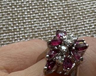 #172 - $525 - 14kt white gold, ruby & diamond ring. 3.6 gr, size 6.