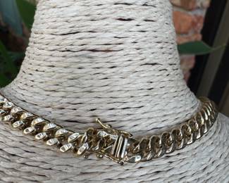 #177- $1,150 - 10kt yellow gold marked link gold chain.22.6 grams