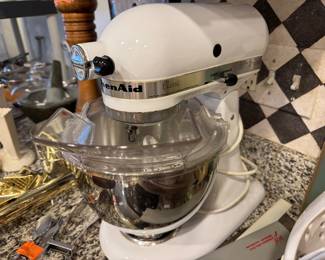#126B - $80 - The kitchen aid