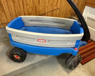 This is a terrific little tykes heavy duty plastic wagon. It is an excellent condition.